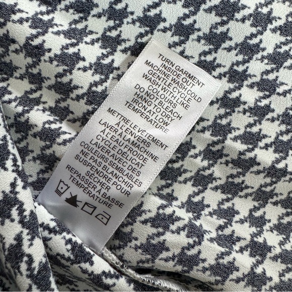 Houndstooth Women's Tank Top - Picture 9 of 9